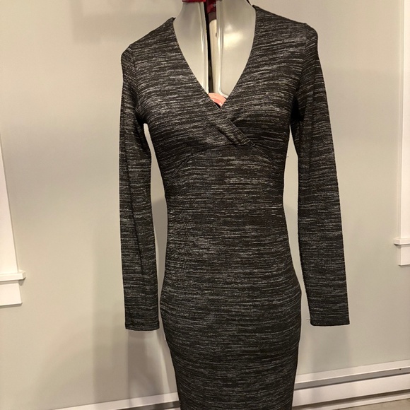 Bodycon Midi Dress - Le Chateau - Picture 1 of 2